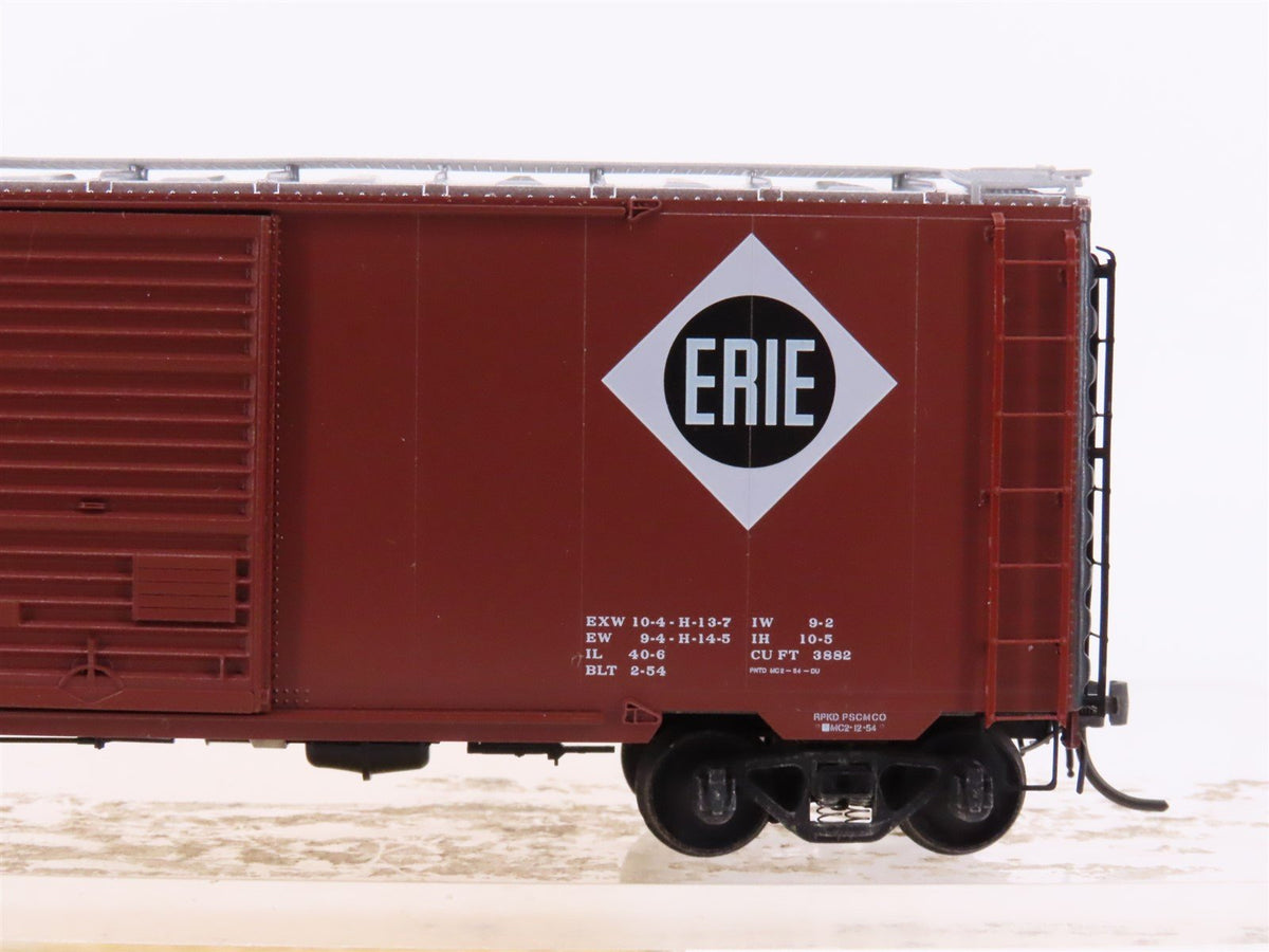 HO Scale Kadee 4907 ERIE Railroad 40&#39; Single Door Box Car #86931