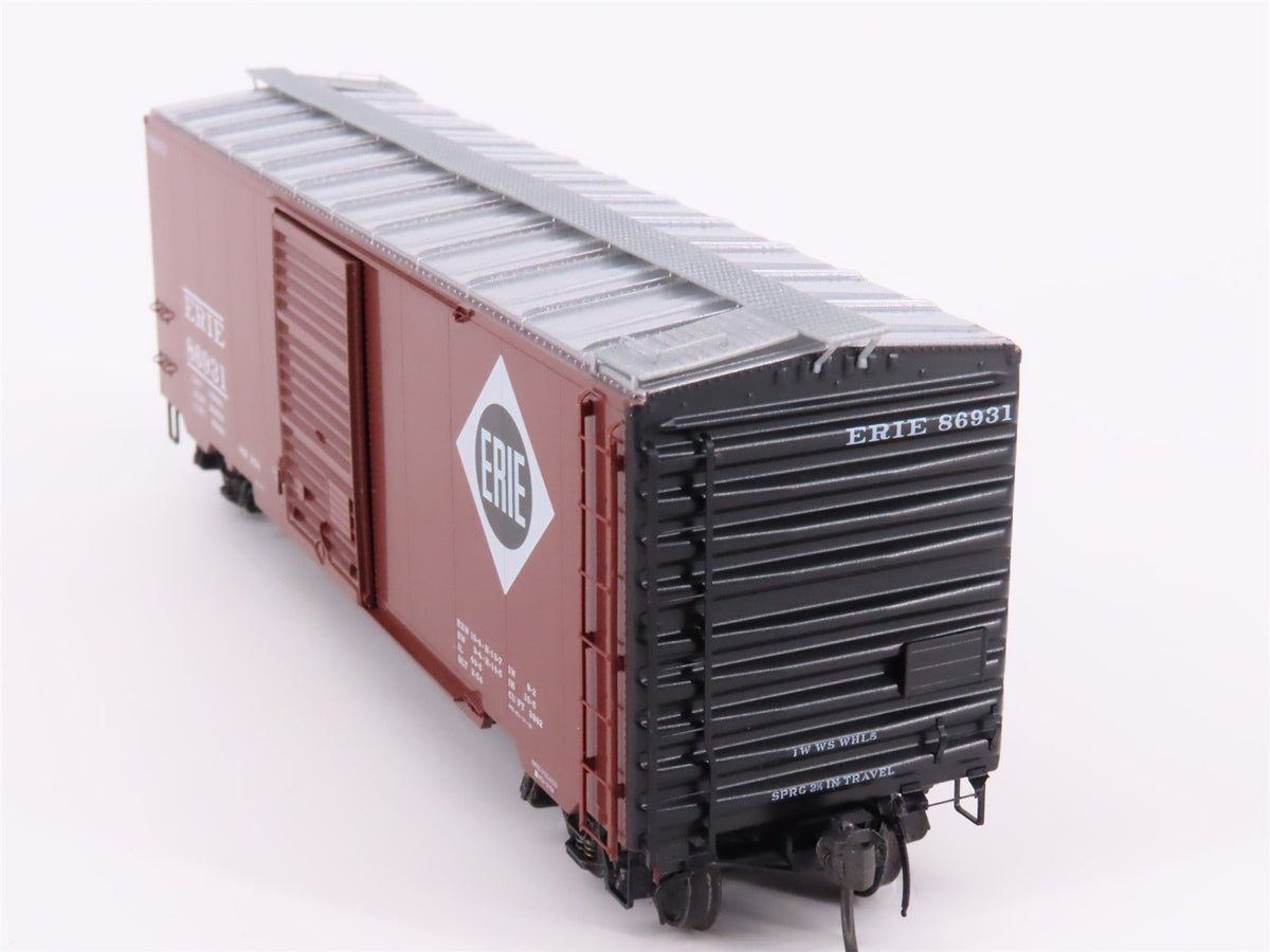 HO Scale Kadee 4907 ERIE Railroad 40&#39; Single Door Box Car #86931