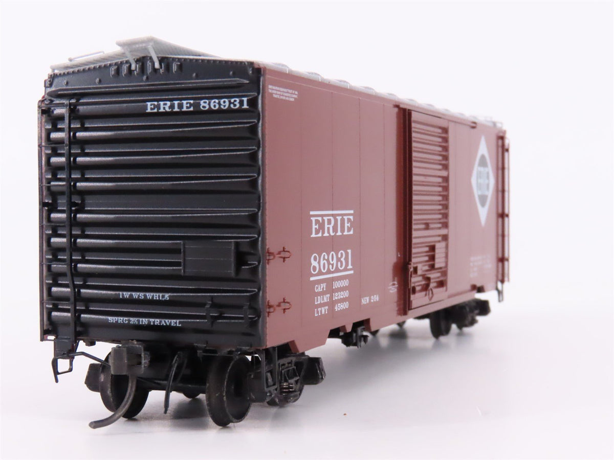 HO Scale Kadee 4907 ERIE Railroad 40&#39; Single Door Box Car #86931