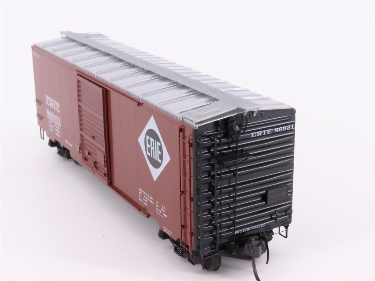 HO Scale Kadee 4907 ERIE Railroad 40&#39; Single Door Box Car #86931