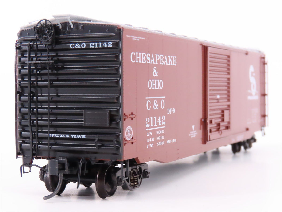 HO Scale Kadee 6004 C&amp;O Chesapeake &amp; Ohio 50&#39; Single Door Box Car #21142