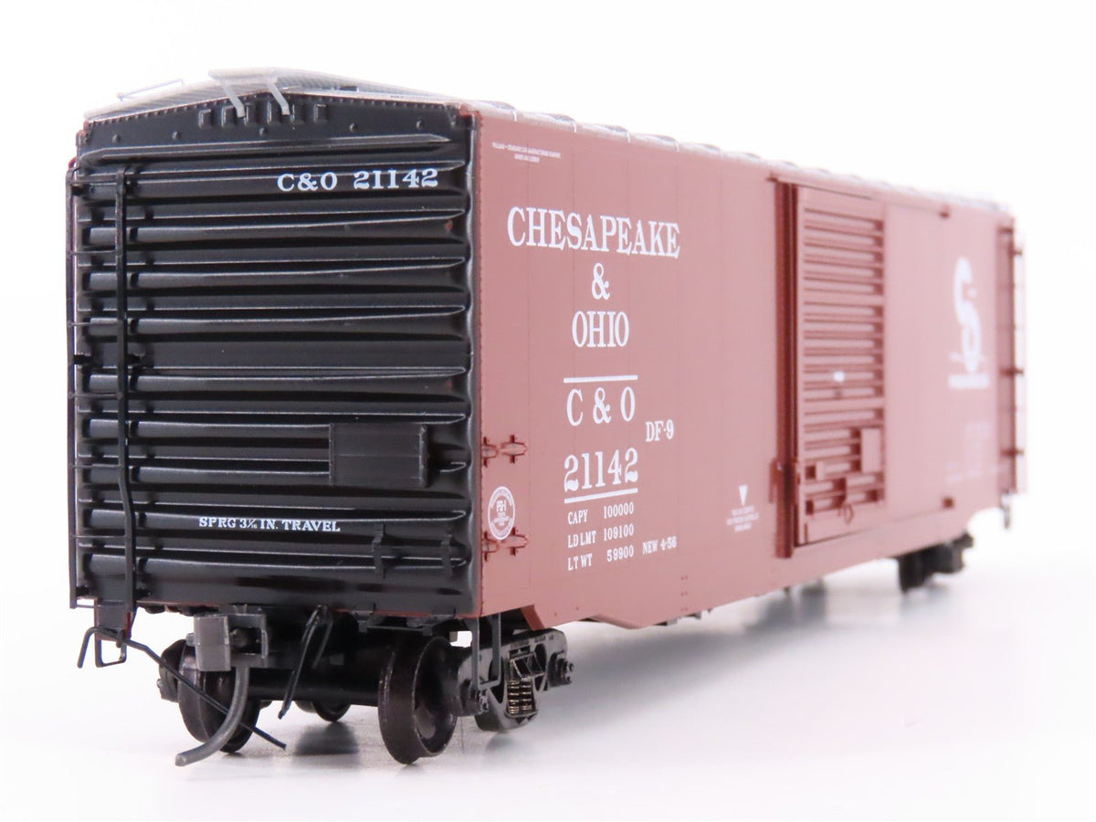 HO Scale Kadee 6004 C&amp;O Chesapeake &amp; Ohio 50&#39; Single Door Box Car #21142