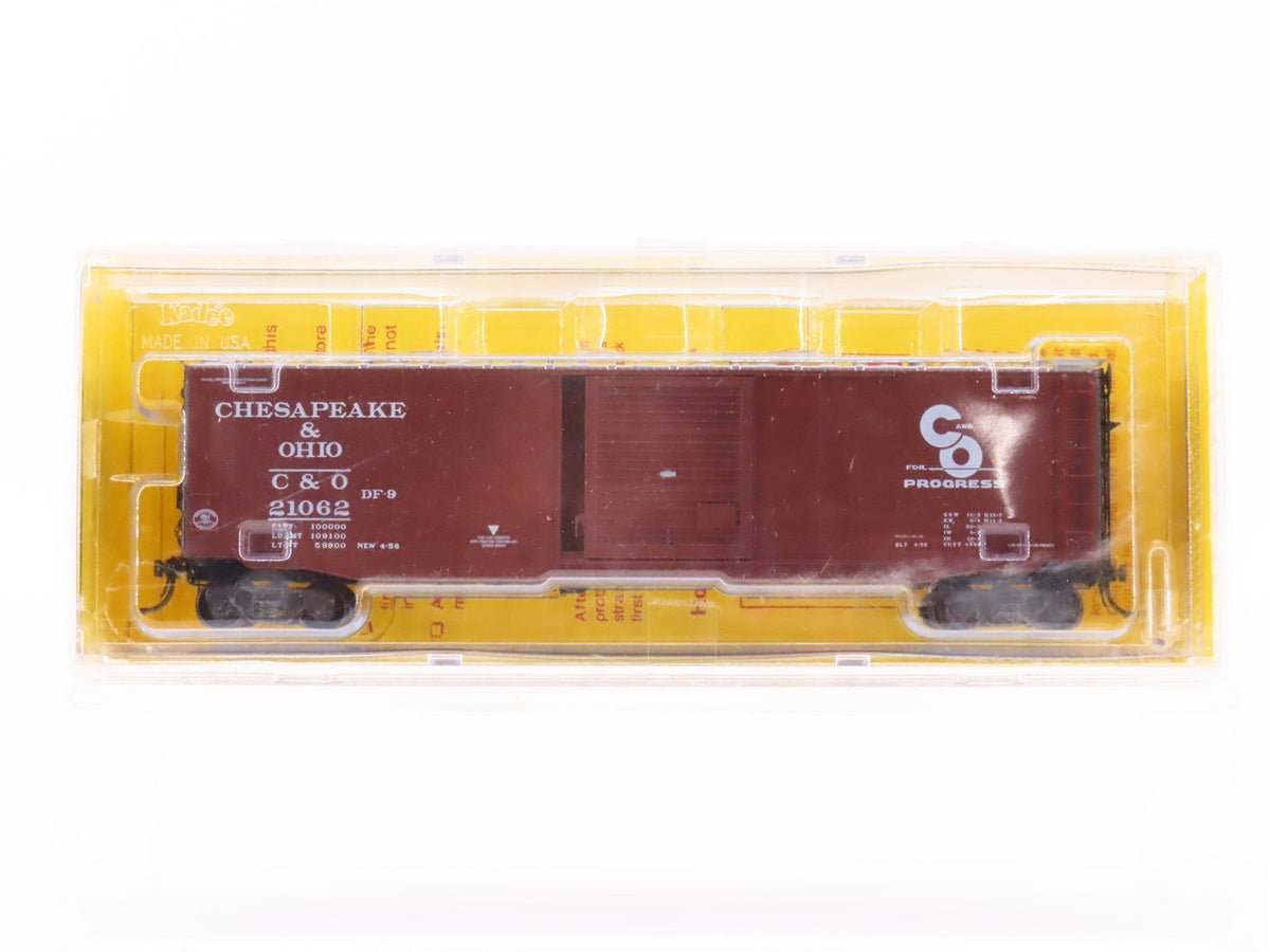 HO Scale Kadee 6013 C&amp;O Chesapeake &amp; Ohio 50&#39; Single Door Box Car #21062 -Sealed