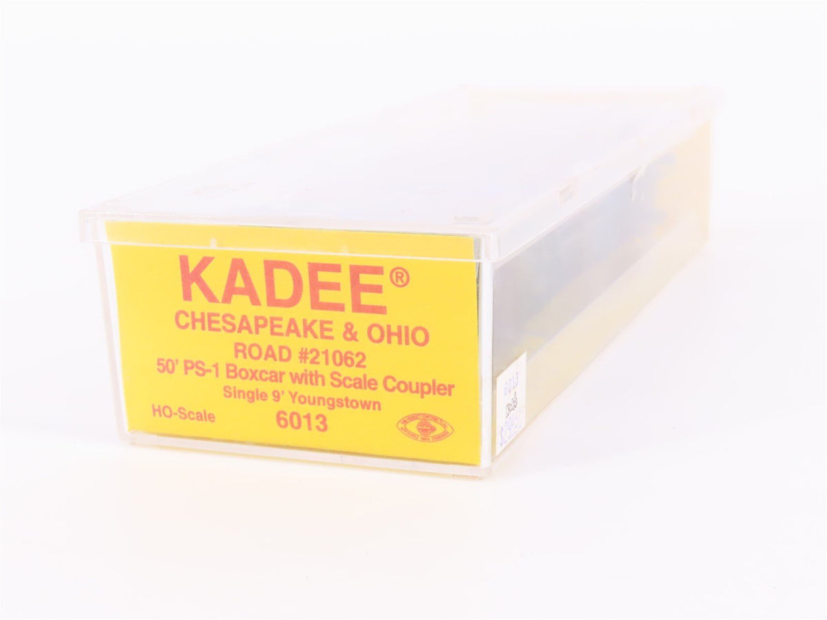 HO Scale Kadee 6013 C&amp;O Chesapeake &amp; Ohio 50&#39; Single Door Box Car #21062 -Sealed