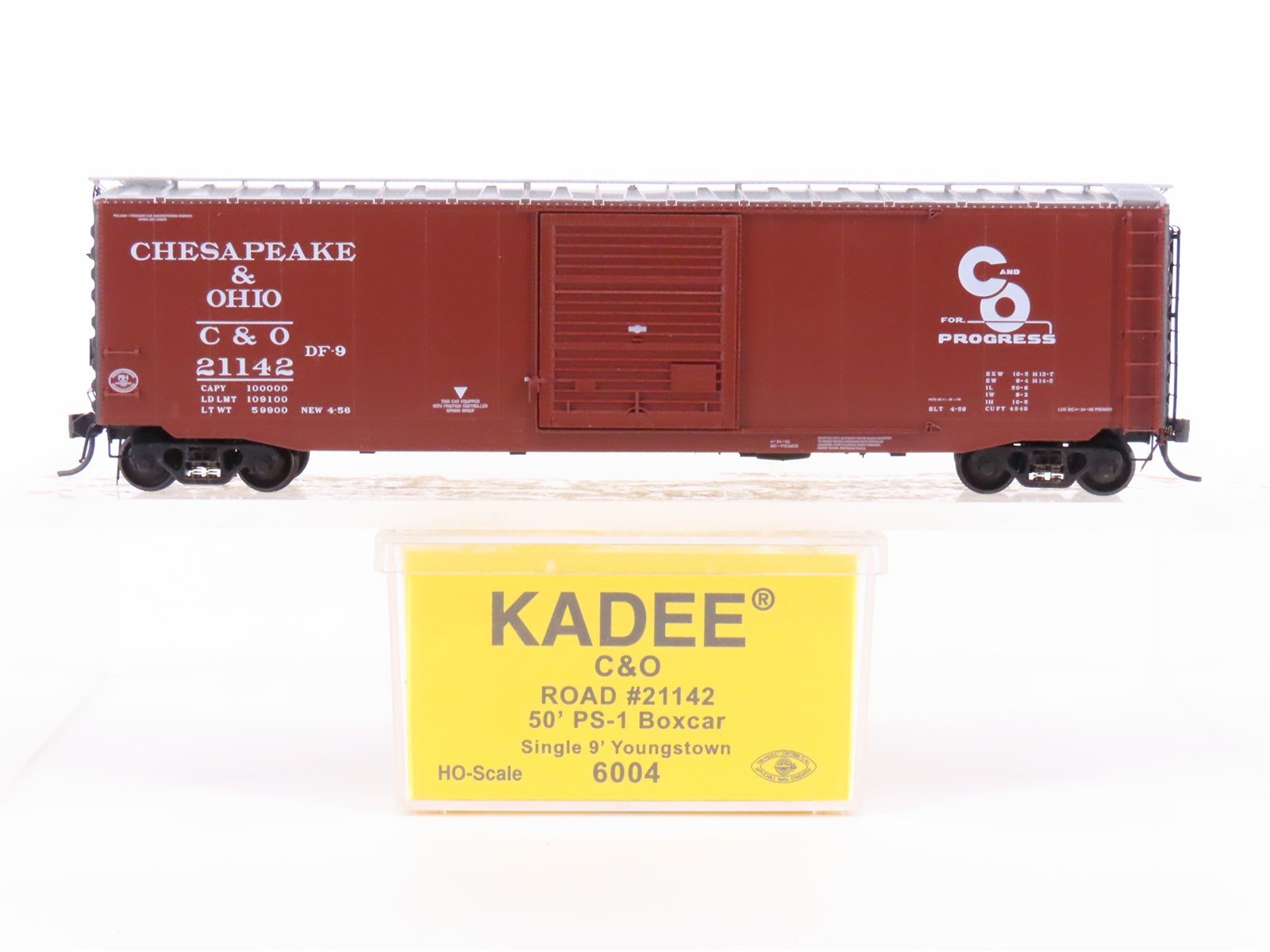 HO Scale Kadee 6004 C&O Chesapeake & Ohio 50' Single Door Box Car #21142