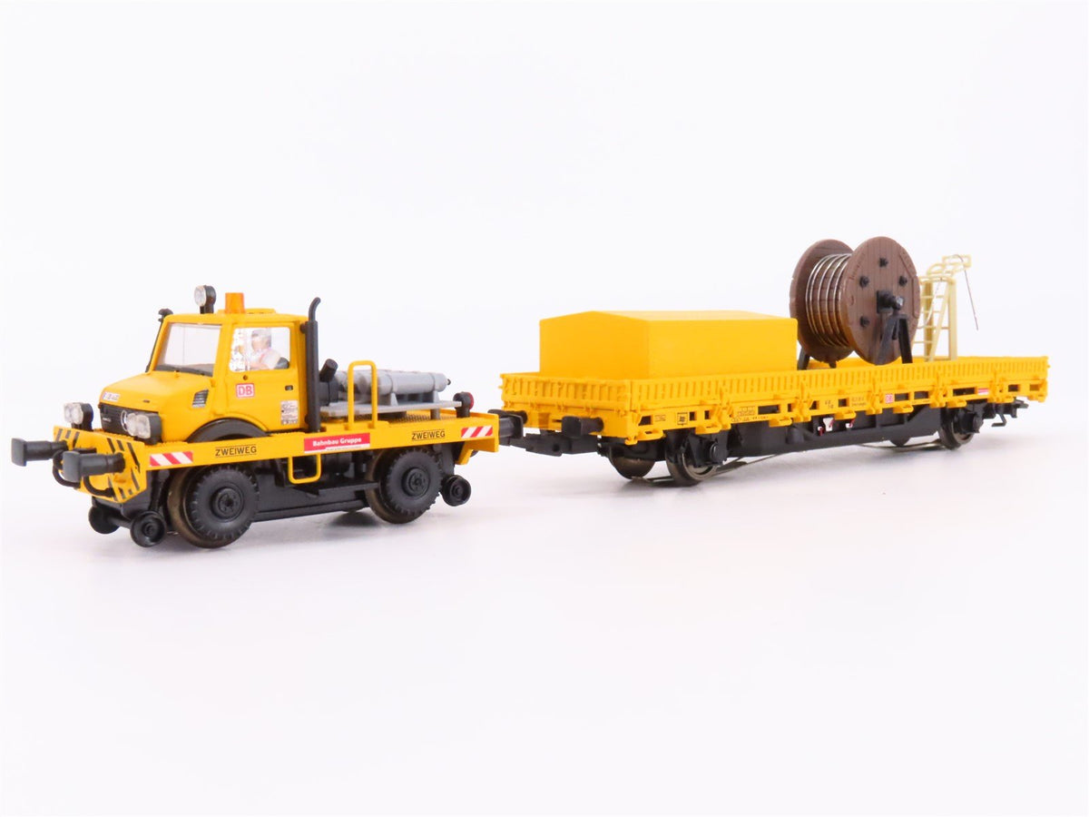 HO Scale Marklin 39940 DB Two-Way Unimog w/Catenary Installation Flatcar