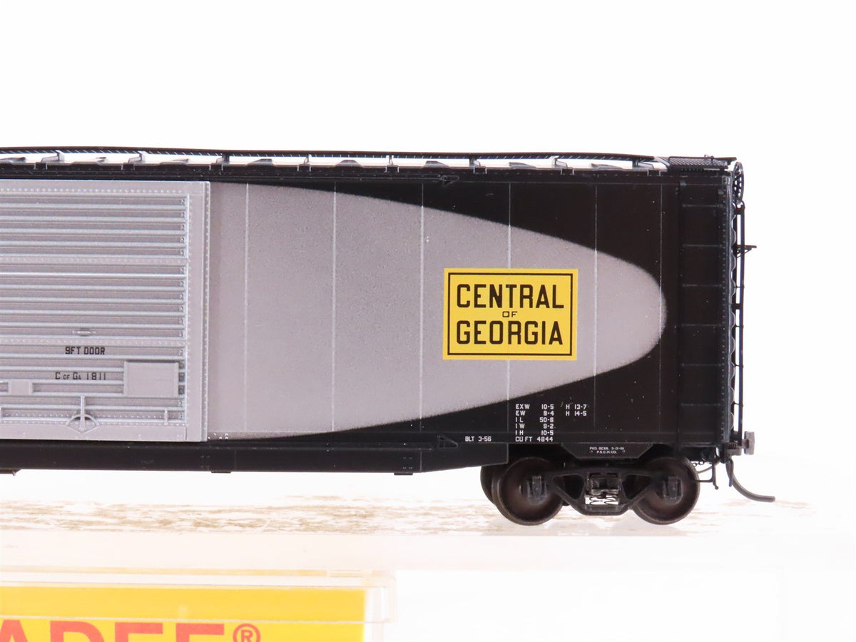 HO Scale Kadee 6204 CG Central of Georgia Railroad 50&#39; Single Door Box Car #1811