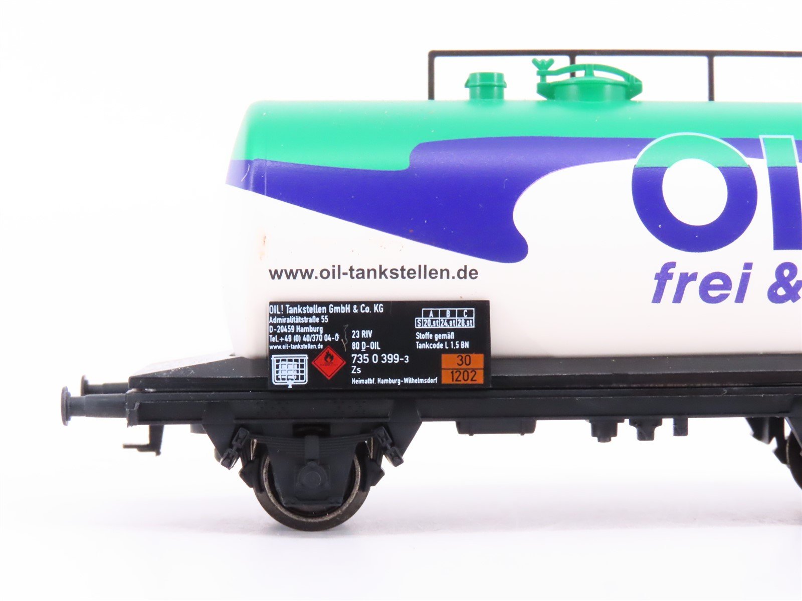 HO Scale Marklin 44402 Private Petroleum Oil Tank Car #7350399-3