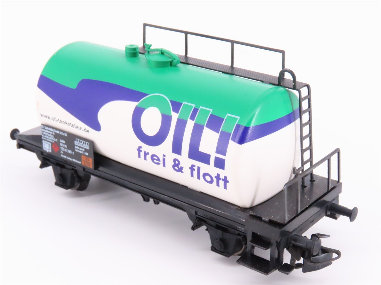 HO Scale Marklin 44402 Private Petroleum Oil Tank Car #7350399-3