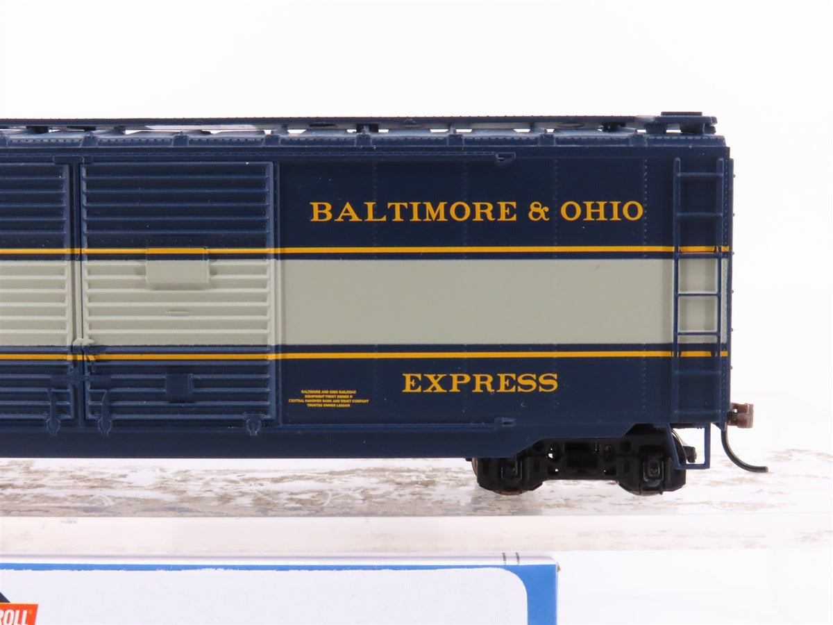 HO Scale Athearn ATH72618 B&amp;O Baltimore &amp; Ohio 40&#39; Express Box Car #1608