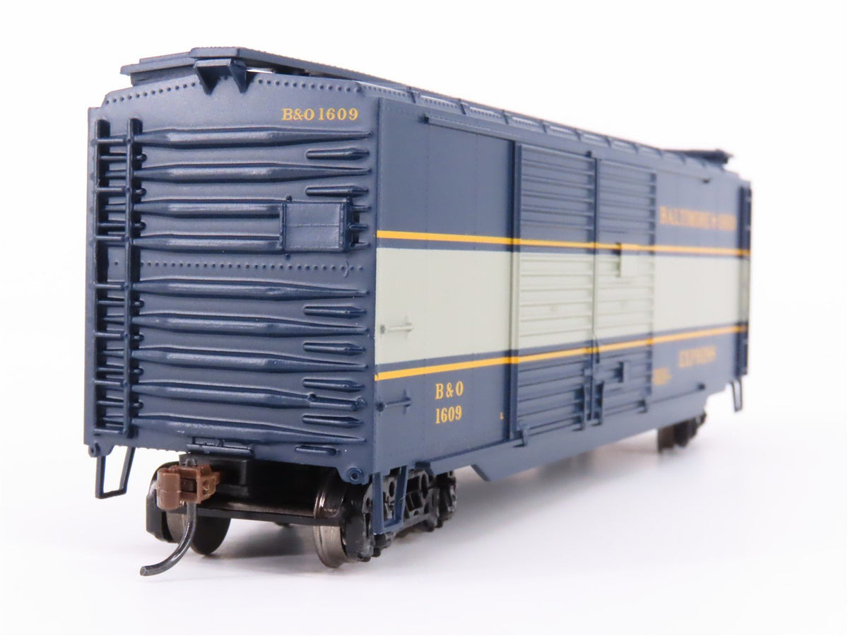 HO Scale Athearn ATH72619 B&amp;O Baltimore &amp; Ohio 40&#39; Express Box Car #1609