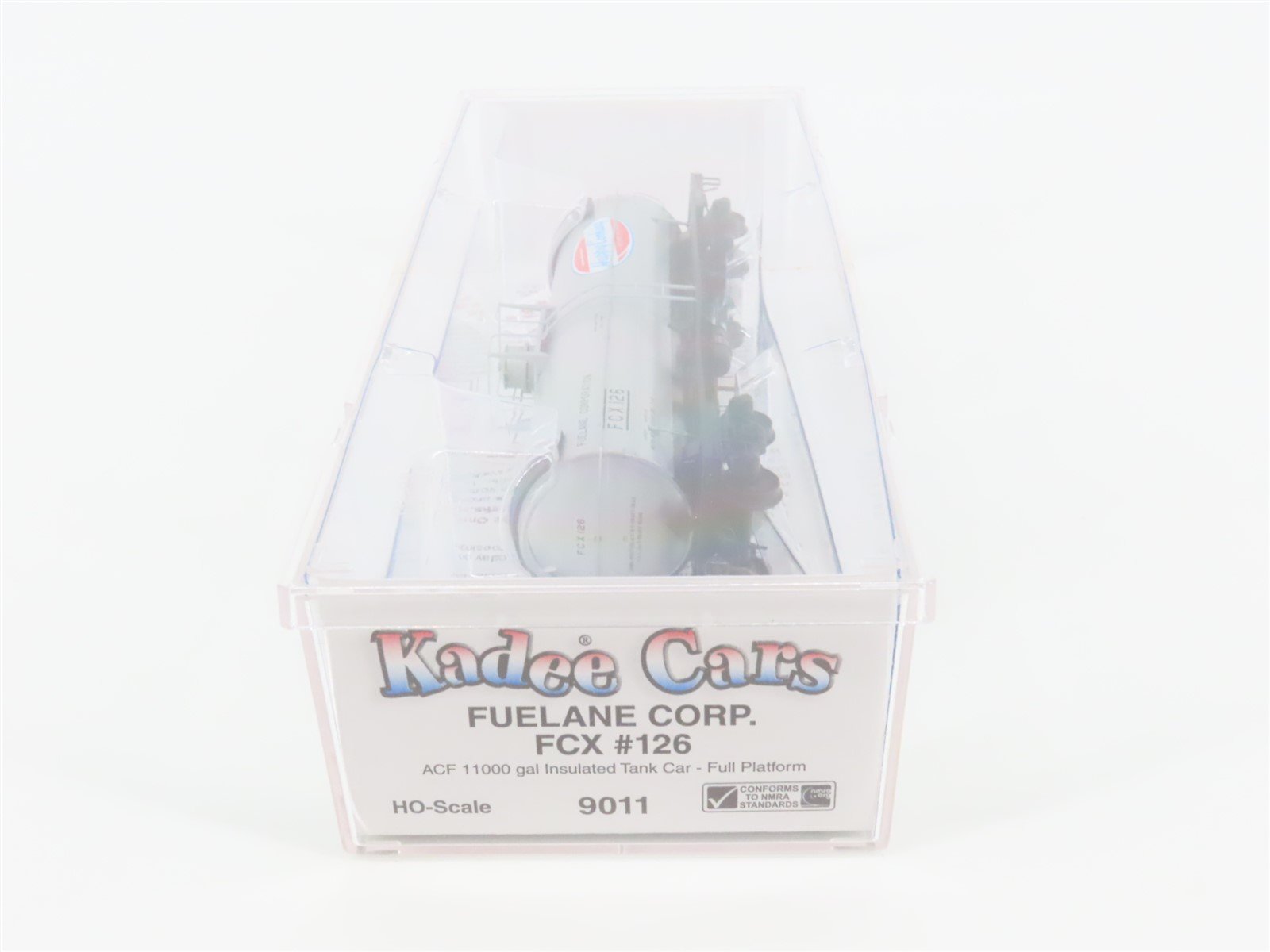 HO Scale Kadee 9011 FCX Fuelane Corporation Single Dome Tank Car #126 - Sealed