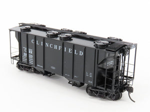 HO Scale Kadee 8329 CRR Clinchfield Railroad 2-Bay Covered Hopper #60139