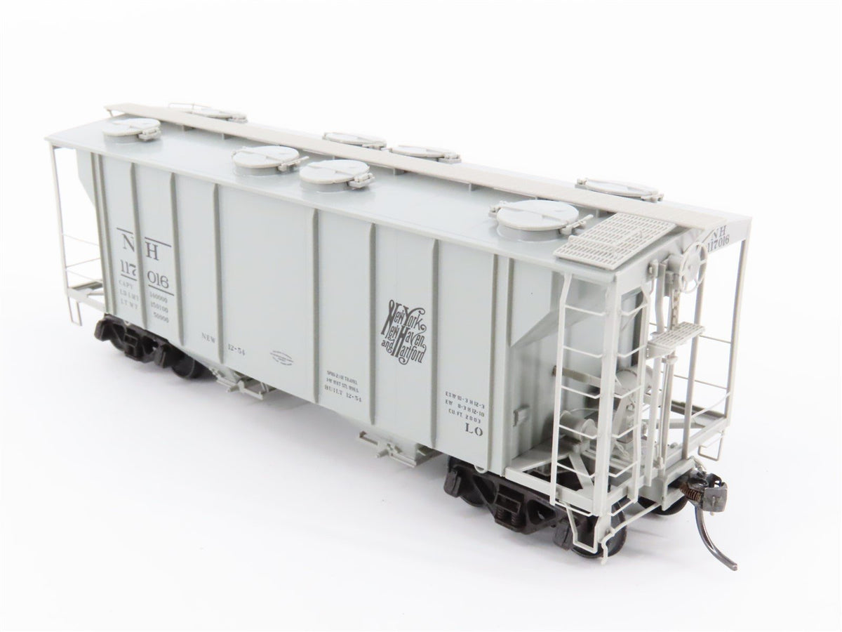 HO Scale Kadee 8650 NH New Haven Railroad 2-Bay Covered Hopper #117016