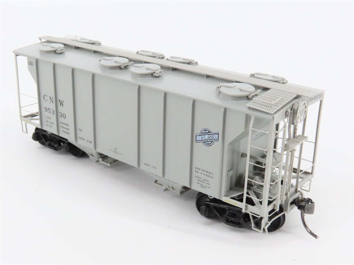 HO Scale Kadee 8215 CNW Chicago North Western 2-Bay Covered Hopper #95330