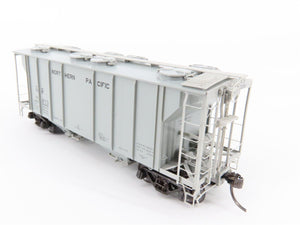 HO Scale Kadee 8315 NP Northern Pacific Railroad 2-Bay Covered Hopper #75273