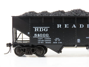 HO Scale Kadee 7059 RDG Reading 2-Bay 50-Ton Open Hopper Car #84000 w/Load