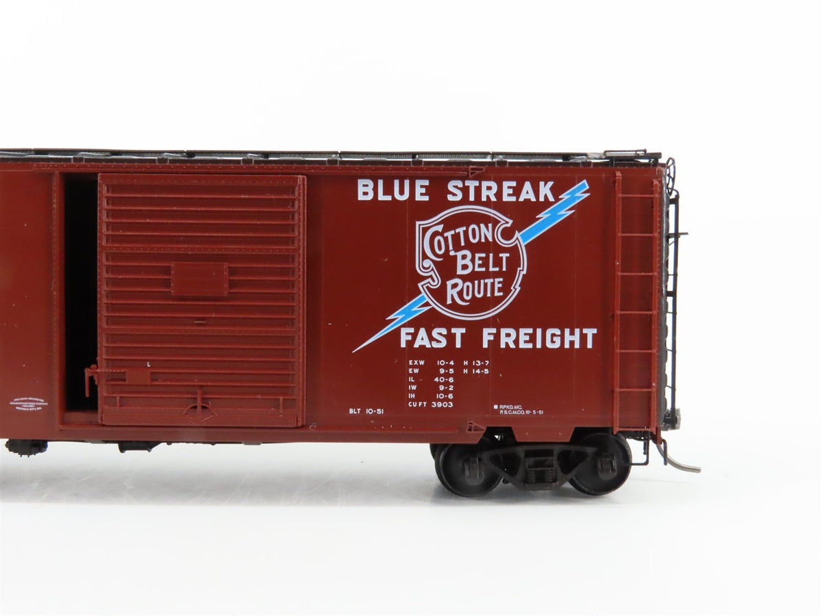 HO Scale Kadee 5024 SSW Cotton Belt &quot;Blue Streak&quot; 40&#39; Single Door Box Car #34007