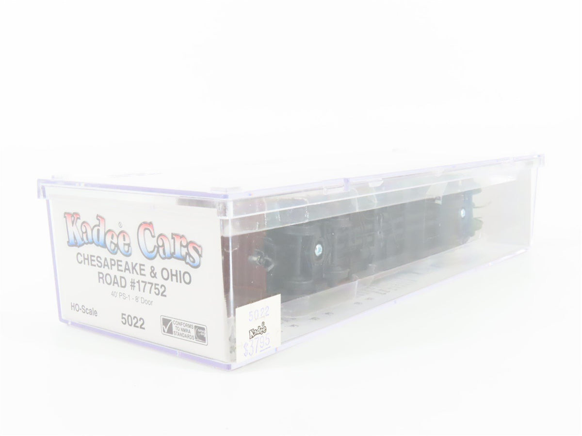 HO Kadee 5022 C&amp;O Chesapeake &amp; Ohio 40&#39; Single Door Box Car #17752 - Sealed