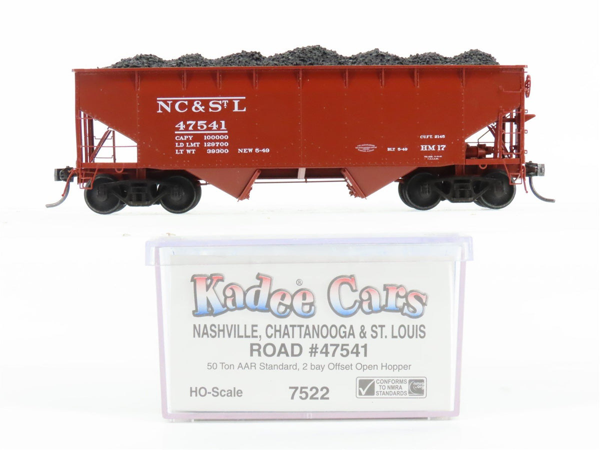 HO Scale Kadee 7522 NC&amp;StL Railway 2-Bay 50-Ton Hopper Car #47541 w/Load