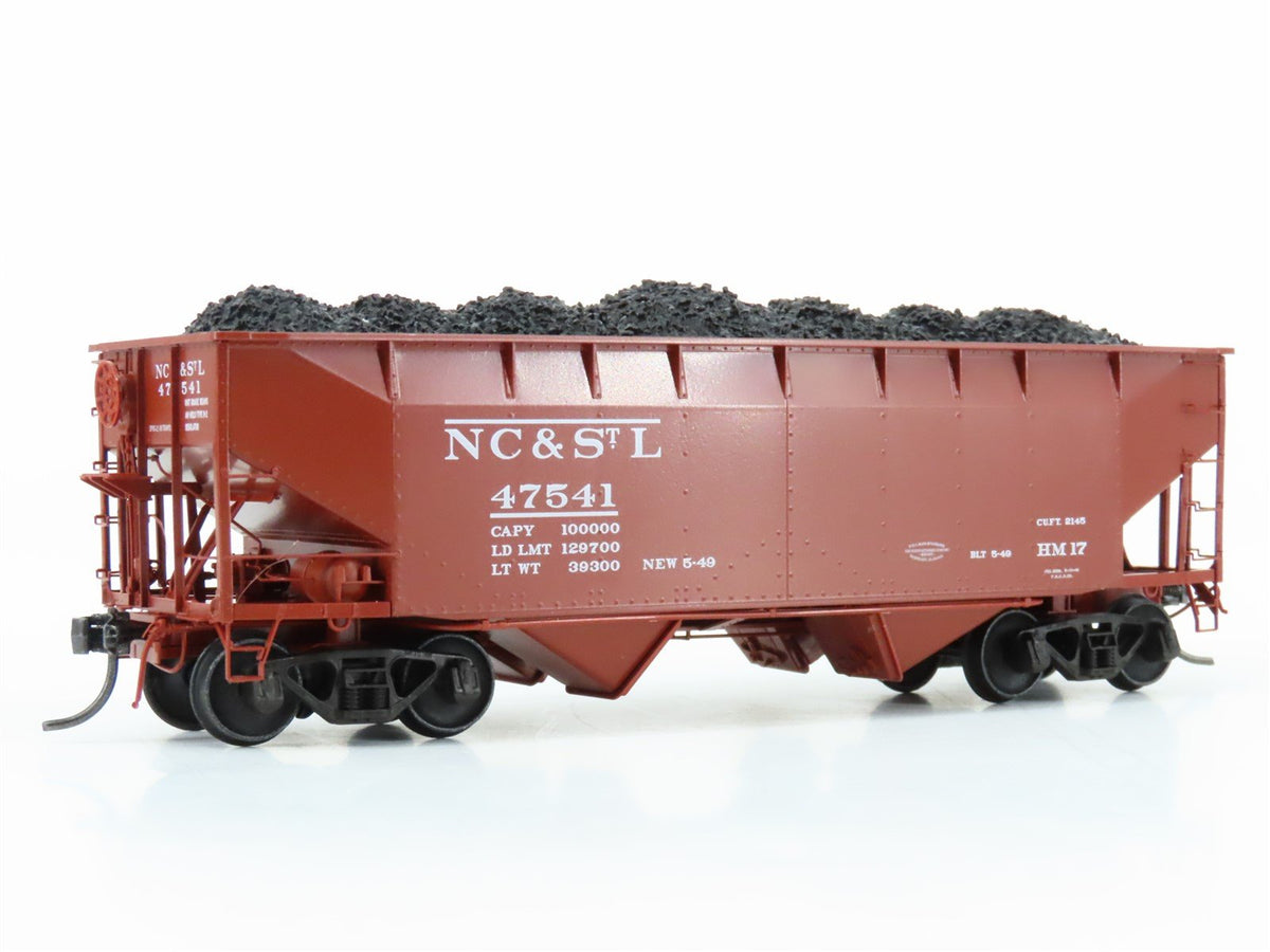 HO Scale Kadee 7522 NC&amp;StL Railway 2-Bay 50-Ton Hopper Car #47541 w/Load