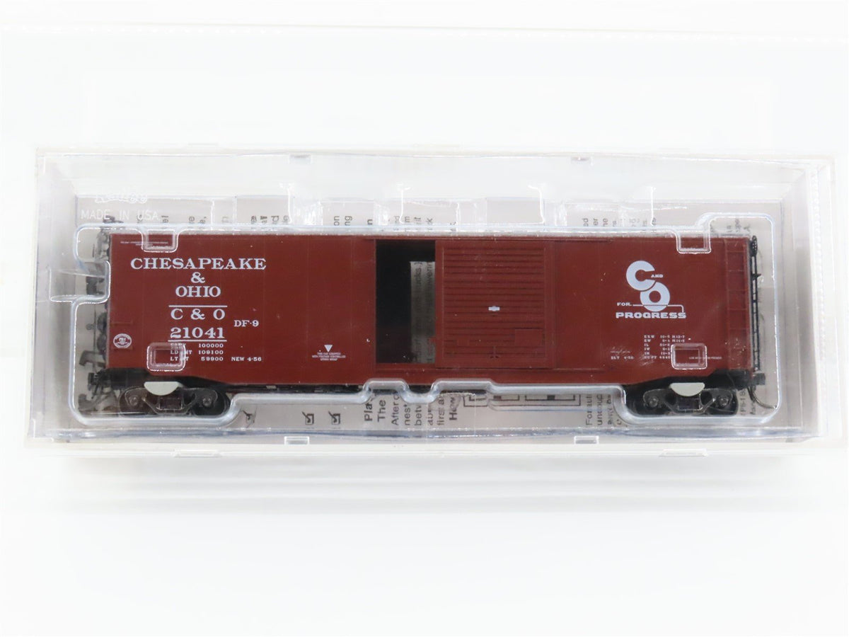 HO Scale Kadee 6022 C&amp;O Chesapeake &amp; Ohio 50&#39; PS-1 Boxcar #21041 SEALED