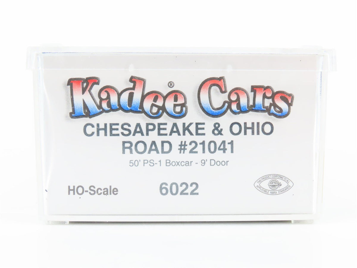 HO Scale Kadee 6022 C&amp;O Chesapeake &amp; Ohio 50&#39; PS-1 Boxcar #21041 SEALED