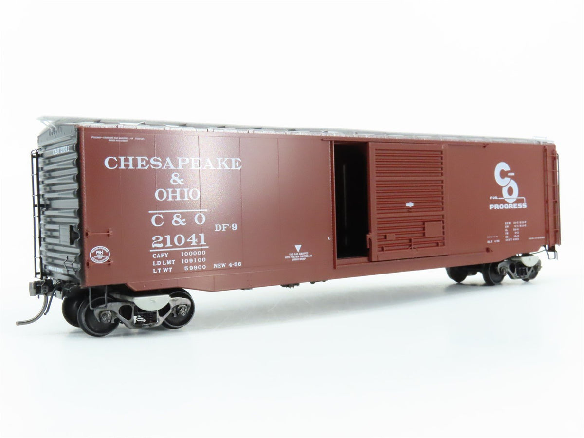 HO Scale Kadee 6022 C&amp;O Chesapeake &amp; Ohio 50&#39; PS-1 Boxcar #21041