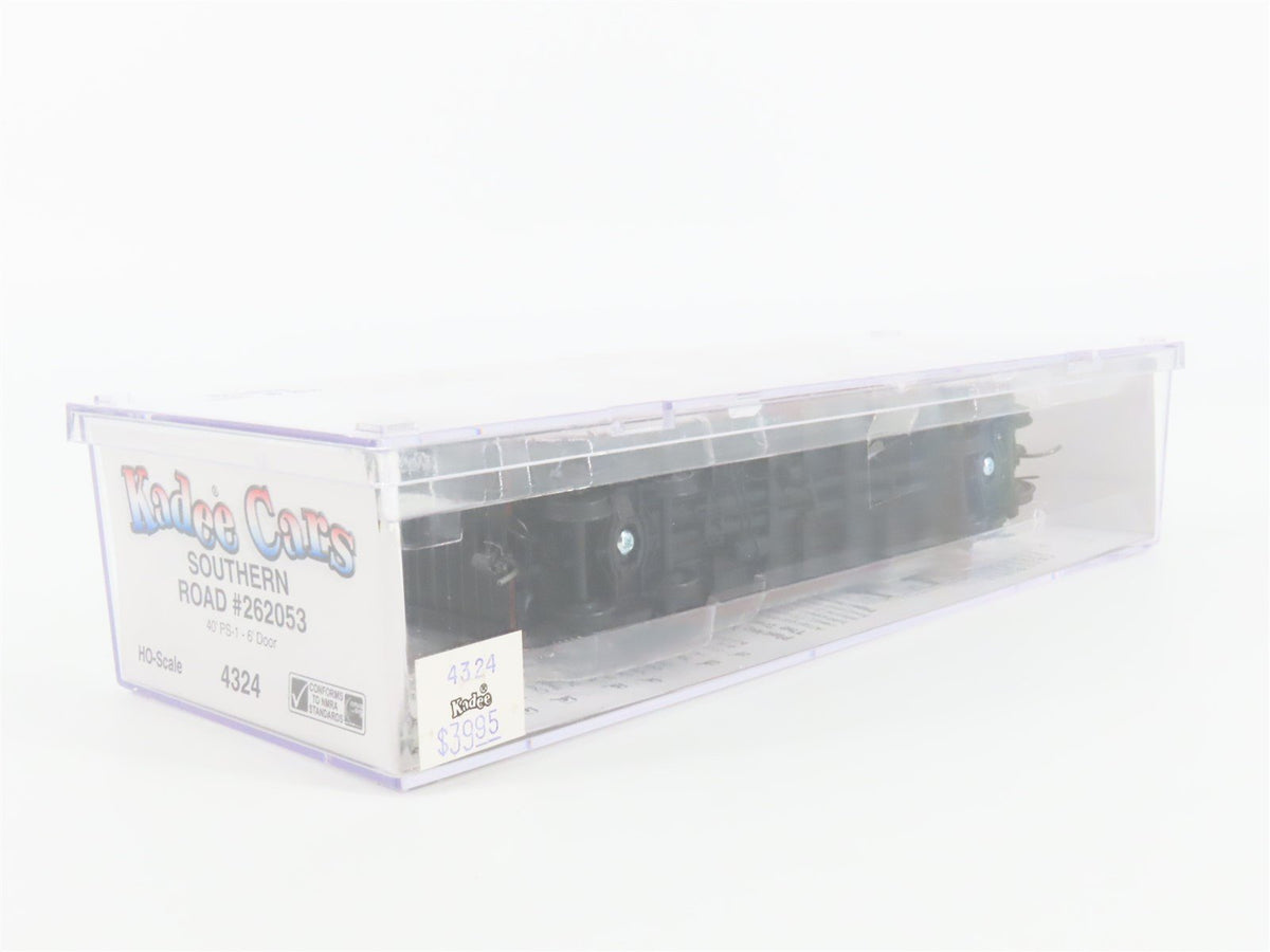 HO Scale Kadee 4324 SOU Southern 40&#39; Single Door Box Car #262053 - Sealed