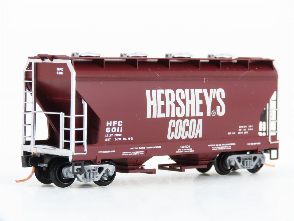 N Scale Micro-Trains MTL 92150 HFC Hershey&#39;s Cocoa 2-Bay Covered Hopper #6011