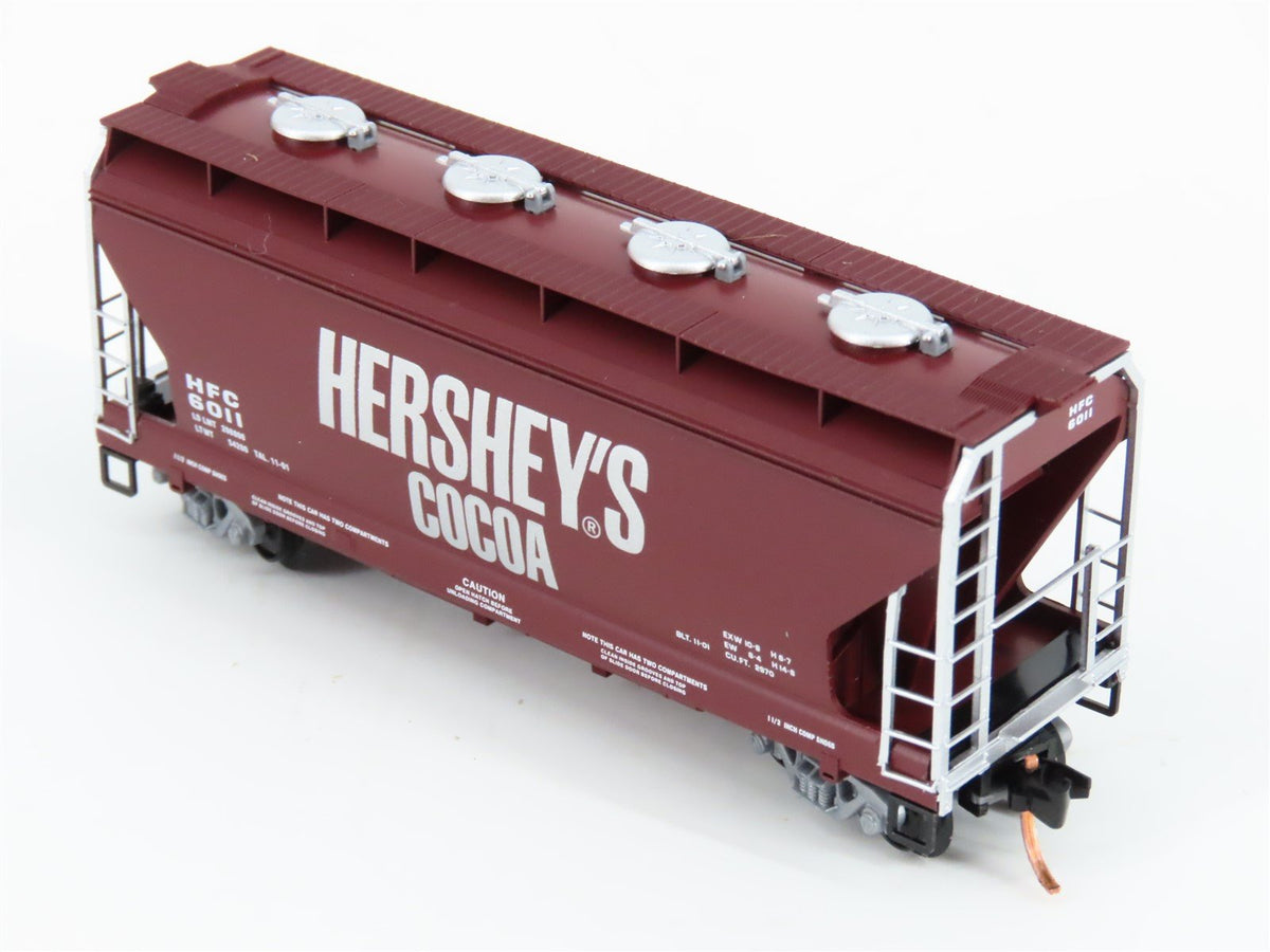 N Scale Micro-Trains MTL 92150 HFC Hershey&#39;s Cocoa 2-Bay Covered Hopper #6011