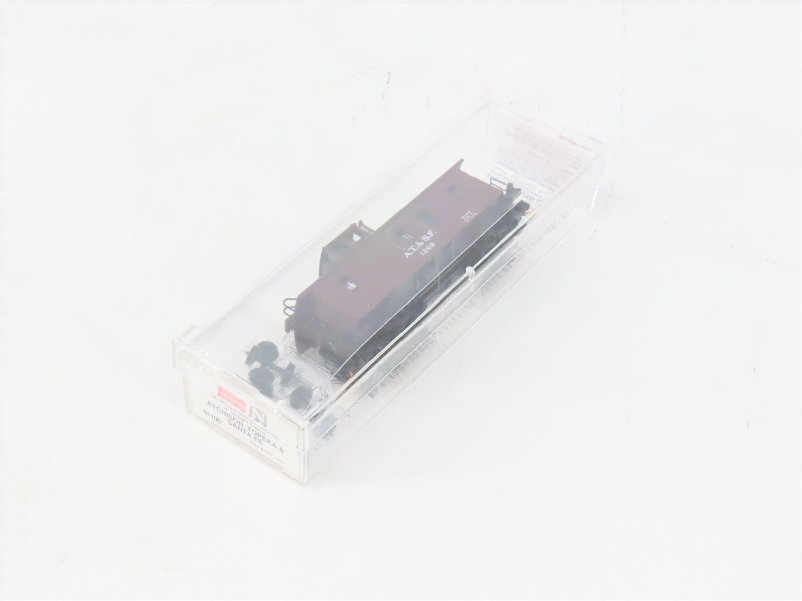 N Scale Micro-Trains MTL 51100 ATSF Santa Fe Railroad 34' Caboose #1209