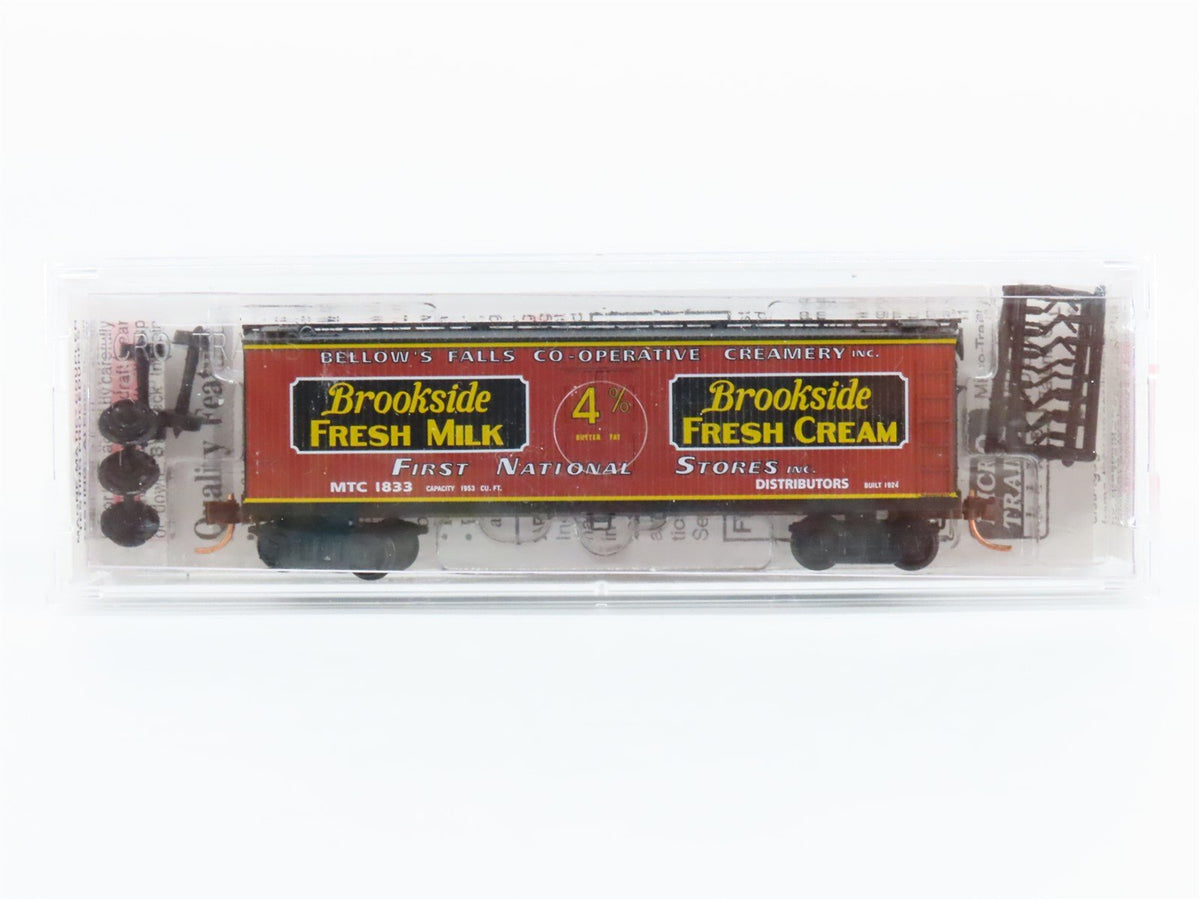 N Scale Micro-Trains MTL 47350 MTC Bellows Falls Creamery 40&#39; Reefer #1833