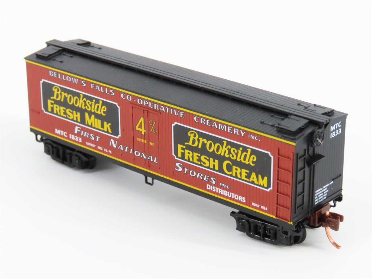 N Scale Micro-Trains MTL 47350 MTC Bellows Falls Creamery 40&#39; Reefer #1833