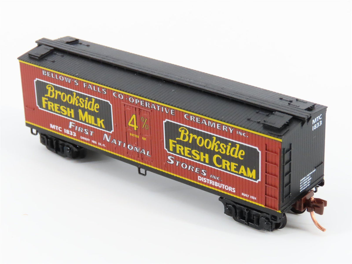 N Scale Micro-Trains MTL 47350 MTC Bellows Falls Creamery 40&#39; Reefer #1833