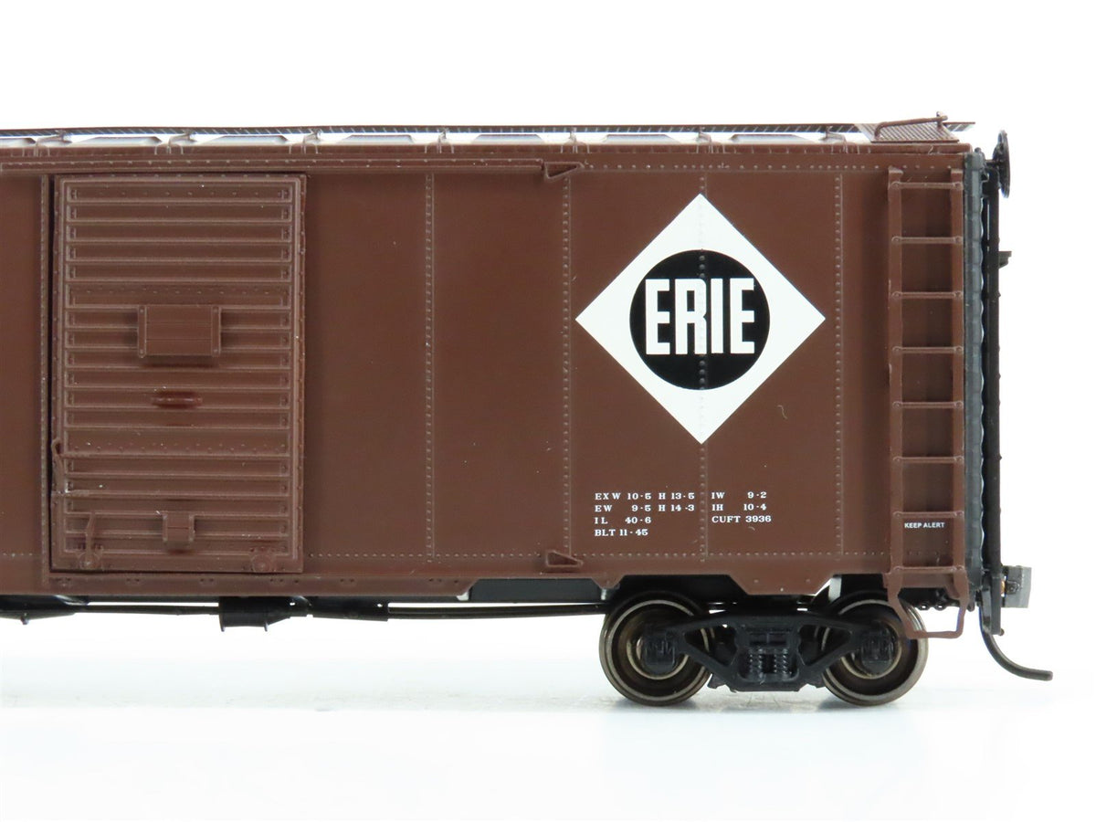 HO Scale Intermountain 46804-19 Erie Railway 40&#39; AAR Boxcar #82044