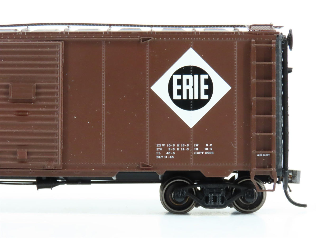 HO Scale Intermountain 46804-20 Erie Railway 40&#39; AAR Boxcar #82137