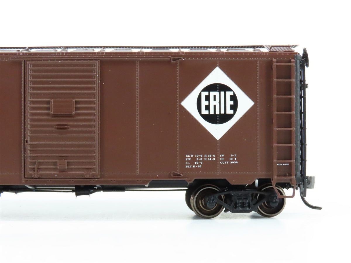 HO Scale Intermountain 46804-23 Erie Canadian Modified 40&#39; AAR Boxcar #82251