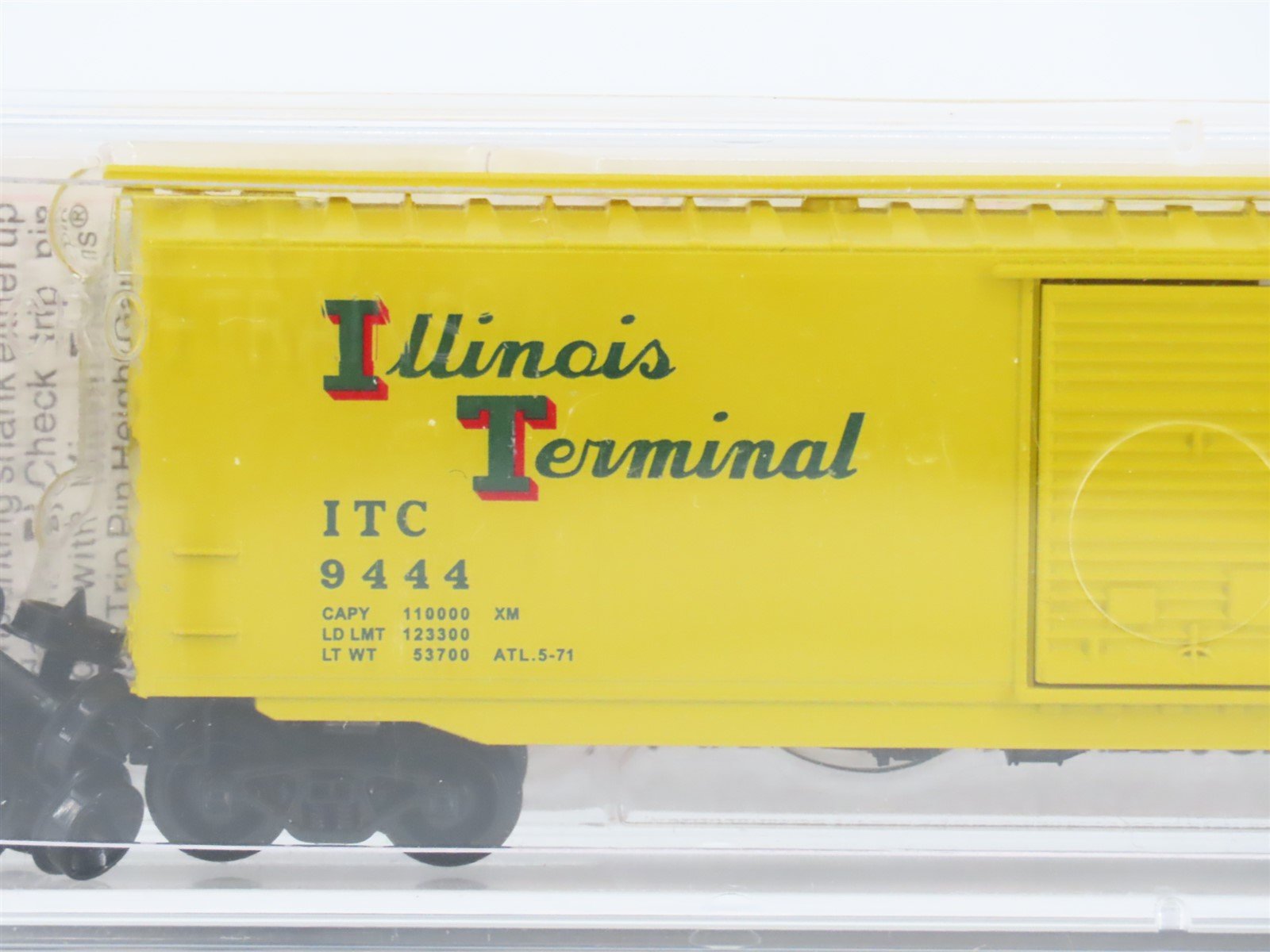N Scale Micro-Trains MTL 31010 ITC Illinois Terminal Railroad 50' Box Car #9444