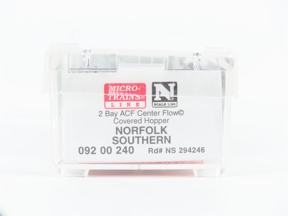 N Micro-Trains MTL 09200240 NS Norfolk Southern 2-Bay Covered Hopper #294246