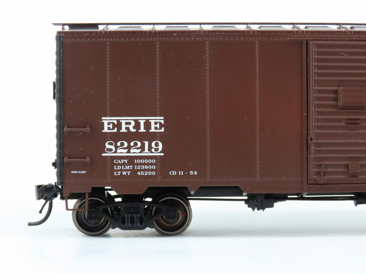 HO Scale Intermountain 46804-22 Erie Canadian Modified 40&#39; AAR Boxcar #82219