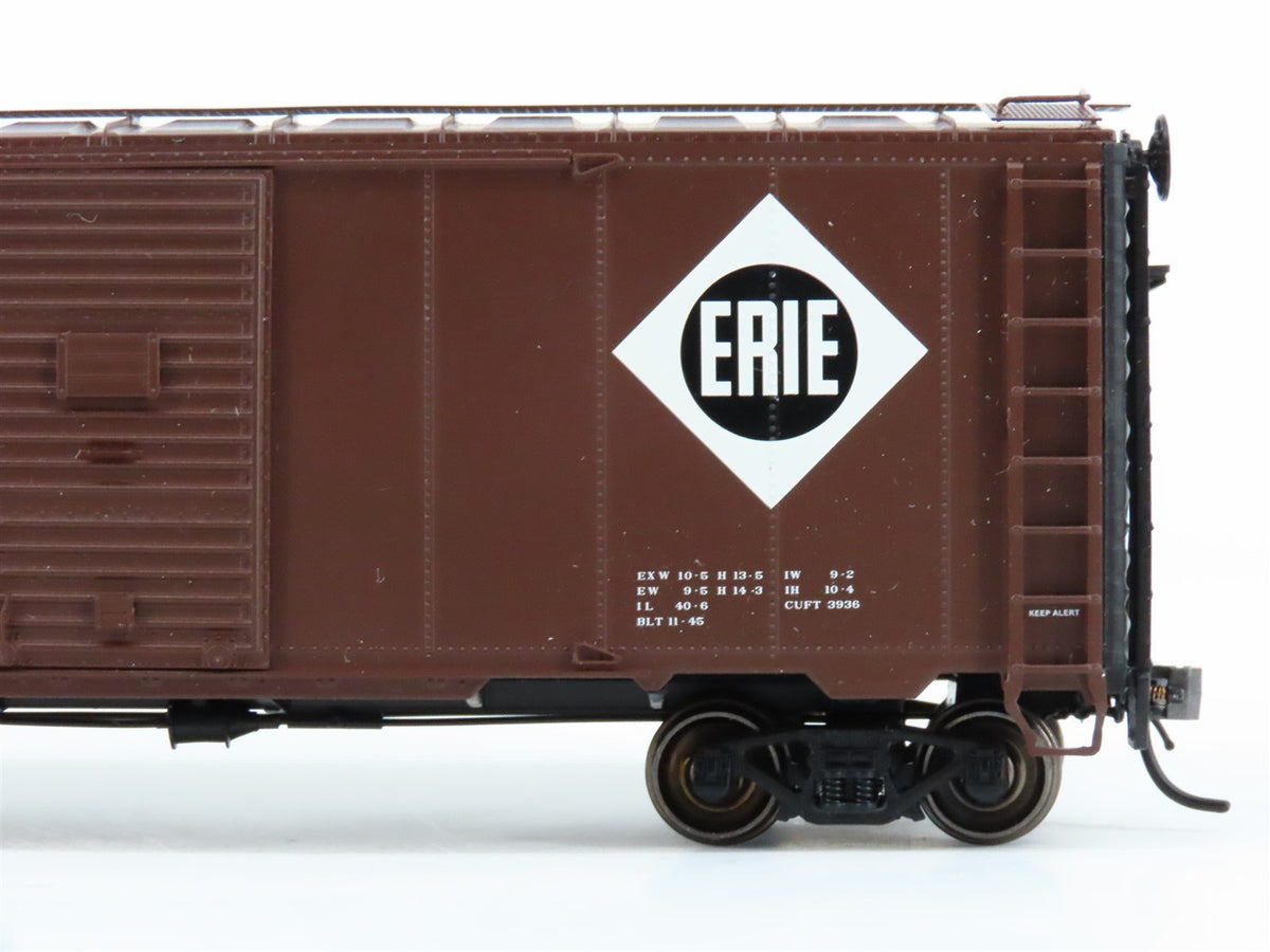 HO Scale Intermountain 46804-22 Erie Canadian Modified 40&#39; AAR Boxcar #82219