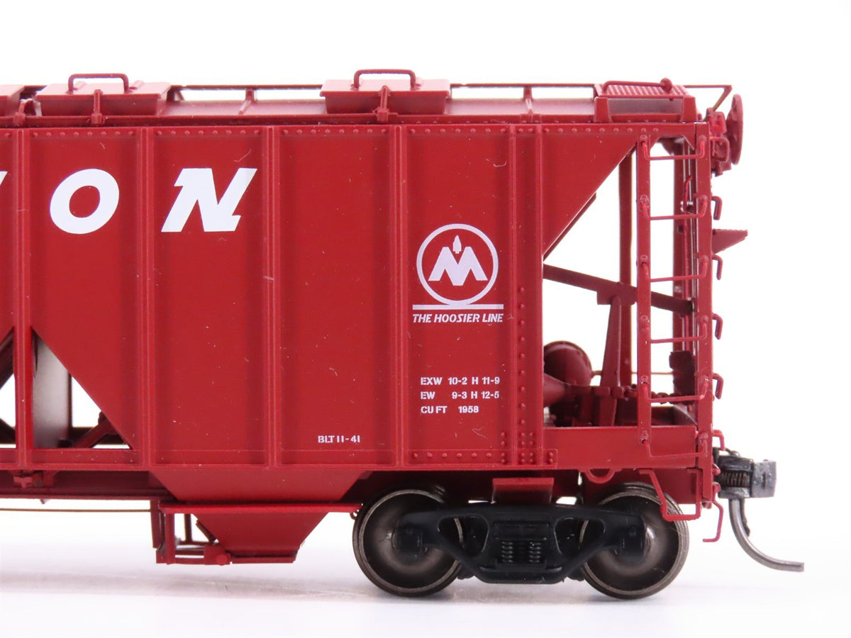 HO Scale Intermountain 48662-06 MON Monon &quot;Hoosier Line&quot; 2-Bay Hopper Car #4330