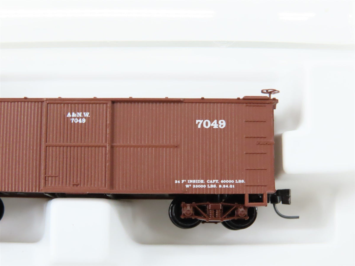 Nn3 Scale Micro-Trains MTL 15114 A&amp;NW Austin &amp; North Western 30&#39; Box Car #7049