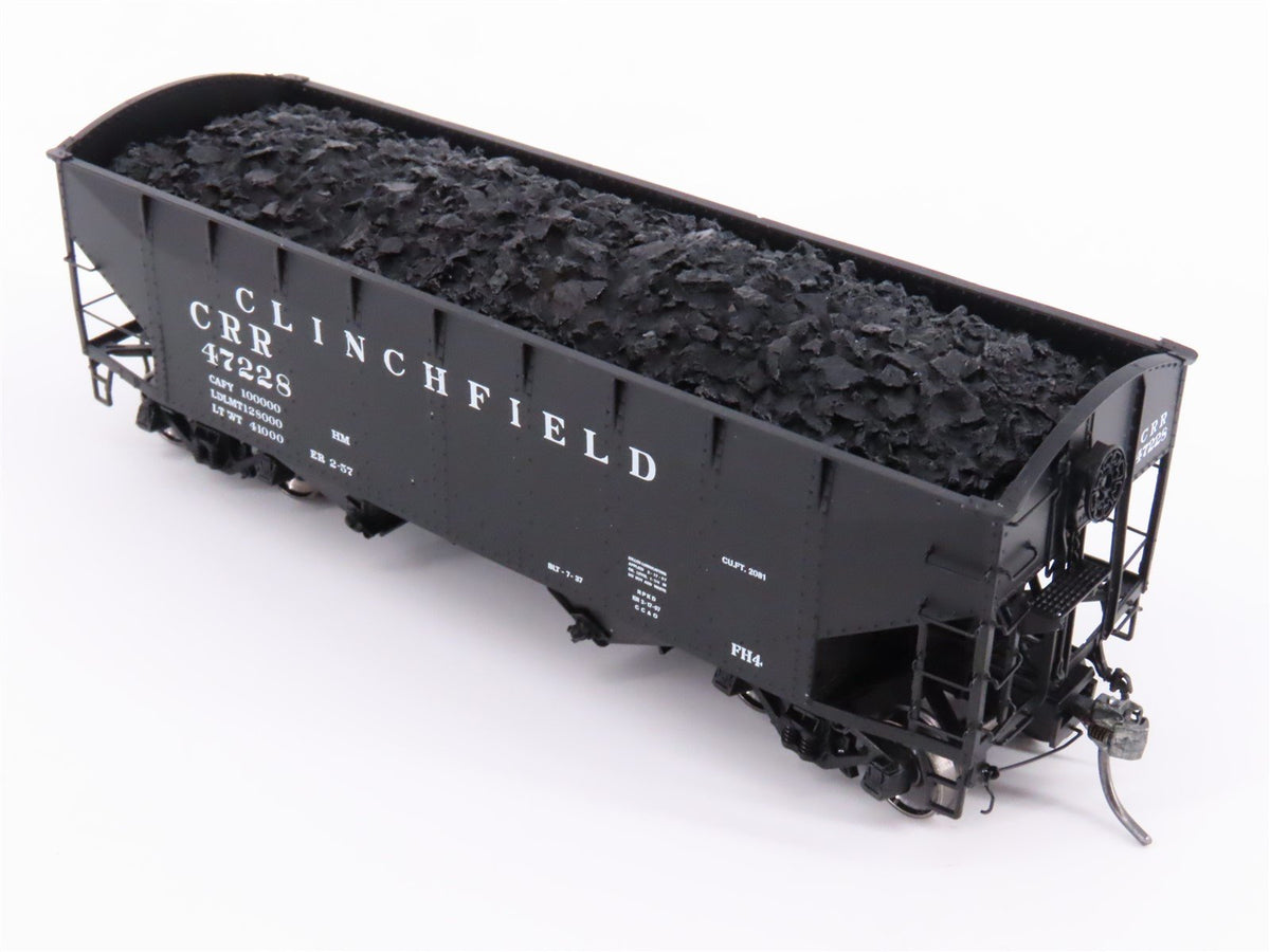 HO Scale Intermountain 47176-03 CRR Clinchfield 2-Bay Hopper Car #47228