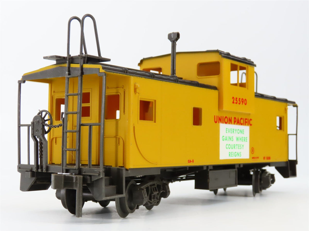 O Gauge 3-Rail Atlas 6234 UP Union Pacific Extended Vision Caboose #25590