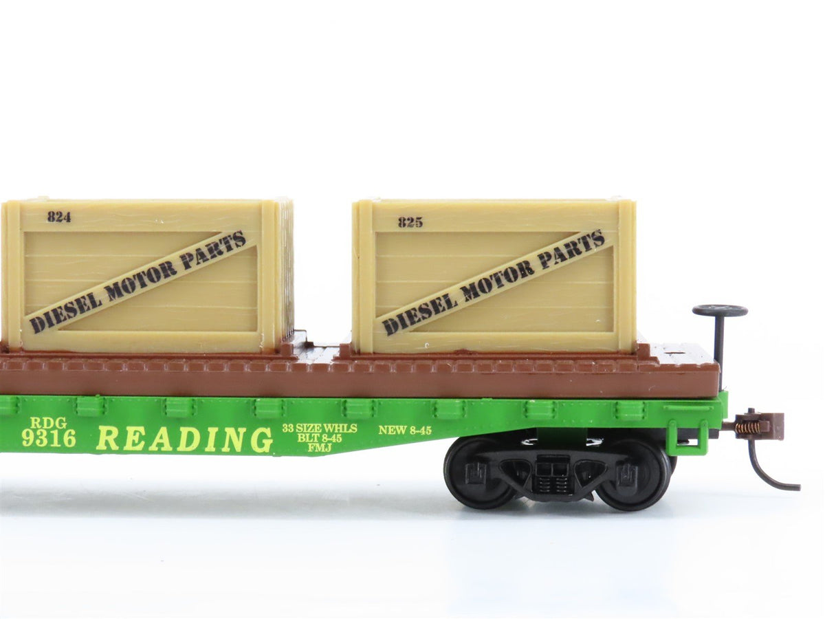 HO Scale Mantua Classics 727002 RDG Reading 40&#39; Flat Car #9316 w/ Crates Load