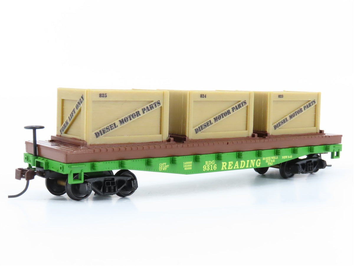 HO Scale Mantua Classics 727002 RDG Reading 40&#39; Flat Car #9316 w/ Crates Load