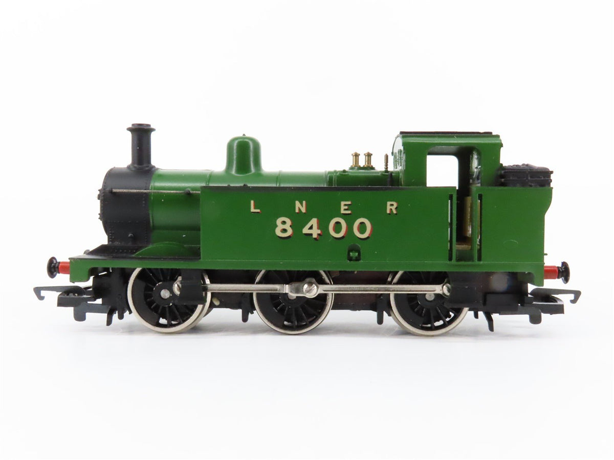 OO Scale Hornby R724 LNER &quot;Suburban Passenger&quot; 0-6-0 Jinty Steam Train Set