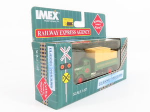 HO Scale IMEX Model Co. #870006 Railway Express Agency Delivery Truck w/ Load